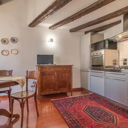 Charming Loft With Roof Terrace Close To S. Marco Apartment *