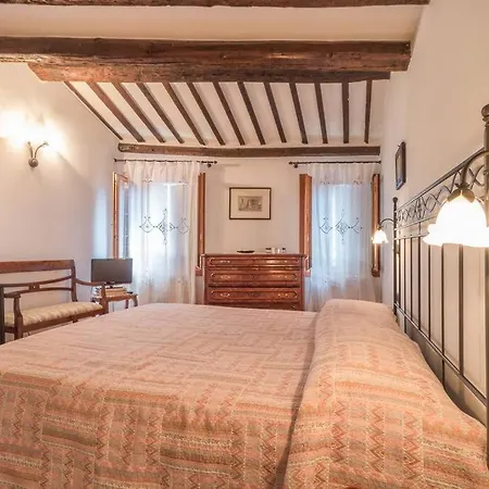 Charming Loft With Roof Terrace Close To S. Marco Venice