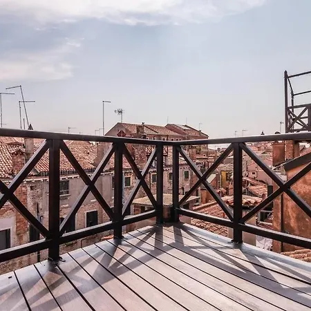 Charming Loft With Roof Terrace Close To S. Marco * Venice