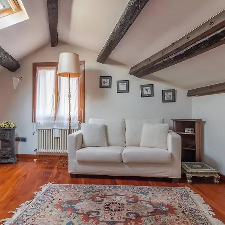 Charming Loft With Roof Terrace Close To S. Marco
