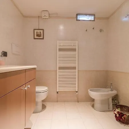 Charming Loft With Roof Terrace Close To S. Marco * Venedig